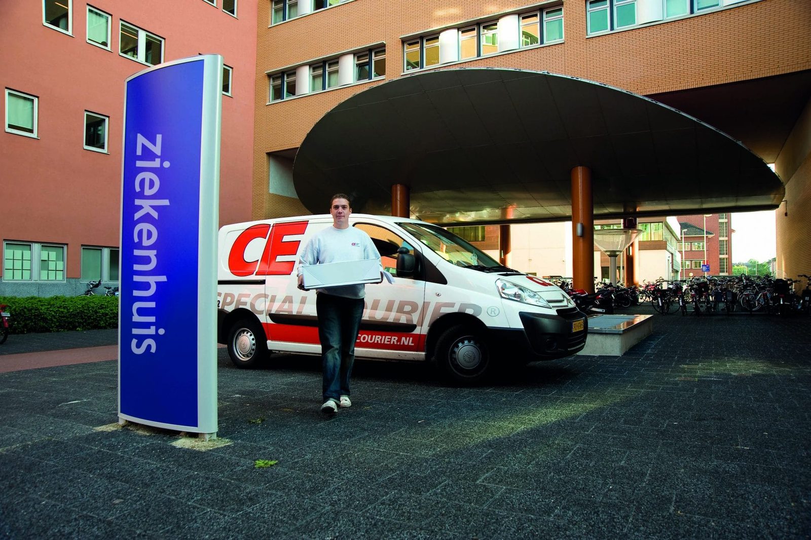 CE courier delivering a shipment at a hospital